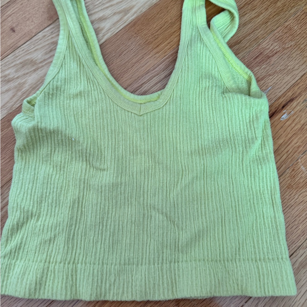 yellow tank size s